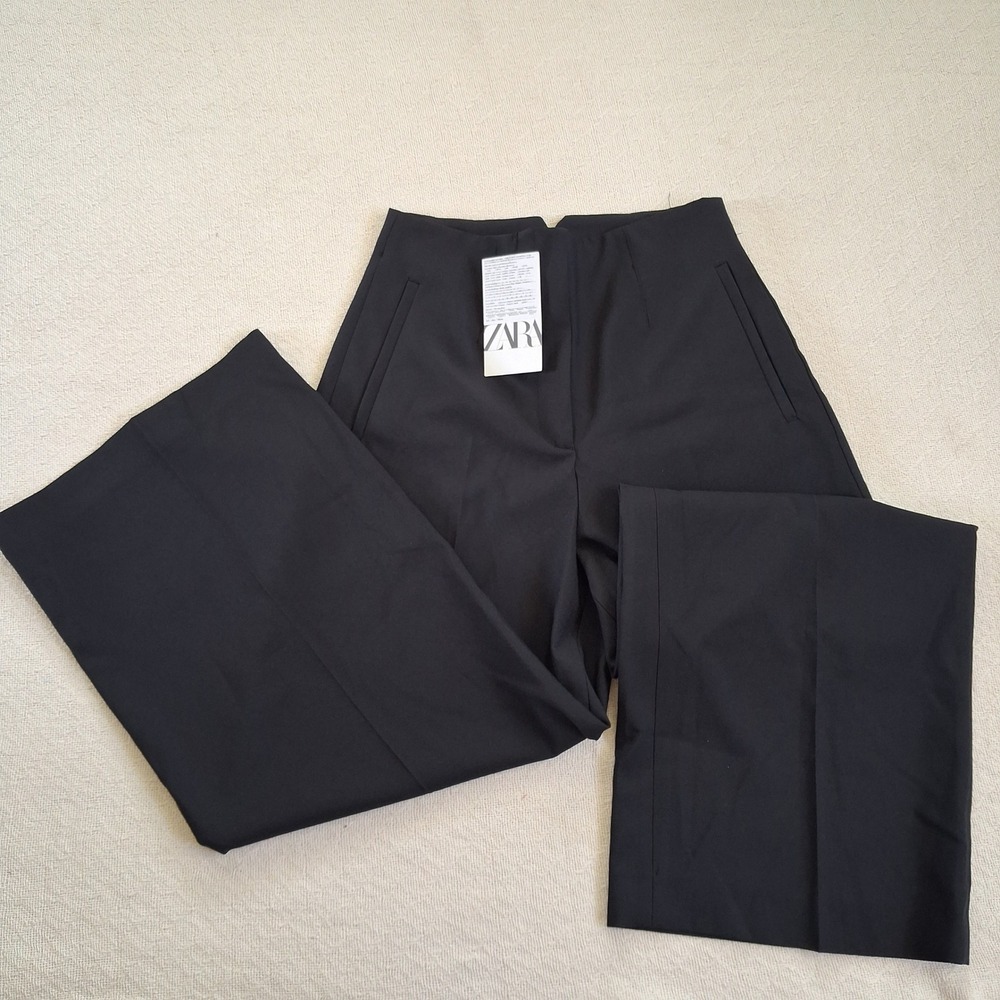 zara black high waisted wide leg trousers pants medium corporate chic gorpcore
